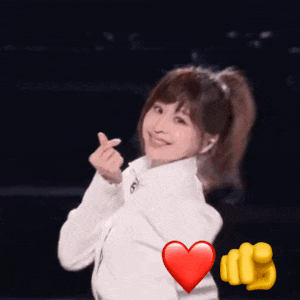 《乘风破浪》王心凌微笑比心笔芯gif动图-gif,动图,王心凌,比心