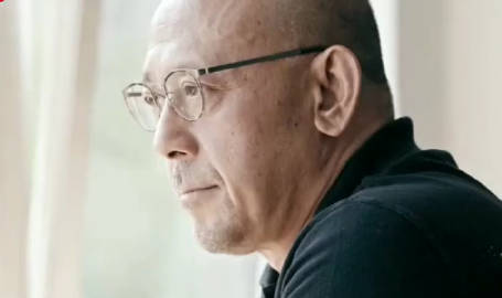 你把自己,陷入过某种,特别危险的状态吗,我本人?,对，你本人,我每天都在危险当中,那日常的危险是什么样的,起床-姜文