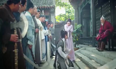 谁偷看，谁被天打五雷轰