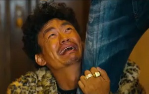 [名场面]王宝强紧抱大佬大腿：这辈子我跟定你了
