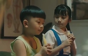 骚是什么意思？,就是漂亮的意思,那我也很骚,那我更骚,熊孩子男,熊孩子女-万恶之源,搞笑,gif,动图
