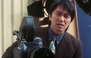 [喜剧之王]尹天仇跟群众演员说：清醒点_临时演员也是演员
